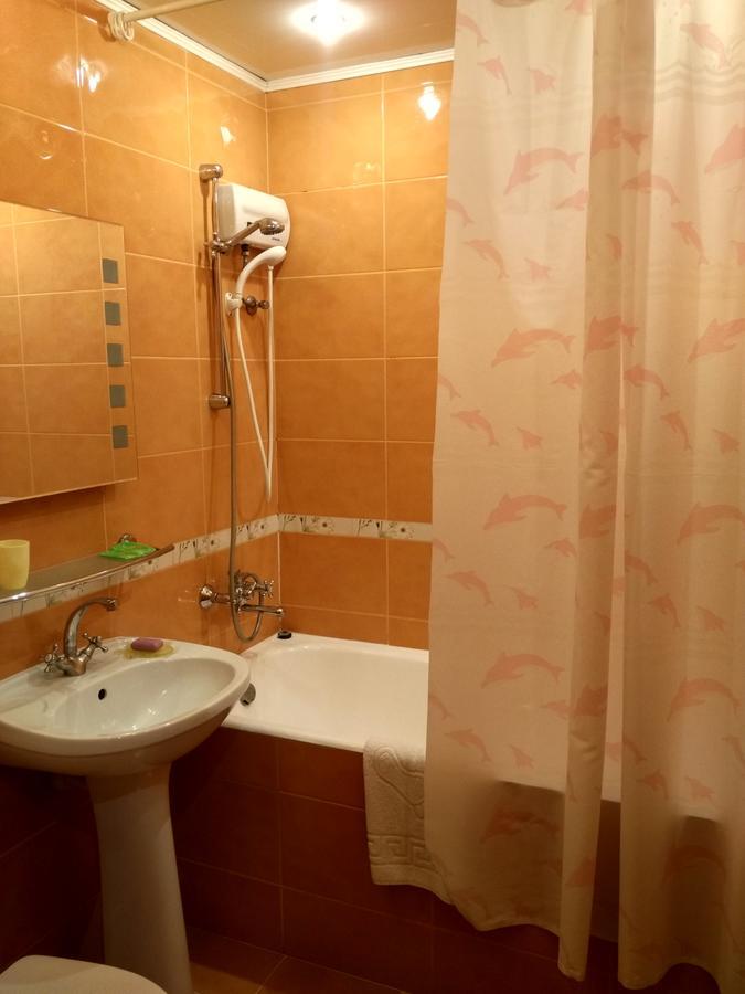 Hotel Service Predslava On Antonovicha Street 基輔 外观 照片