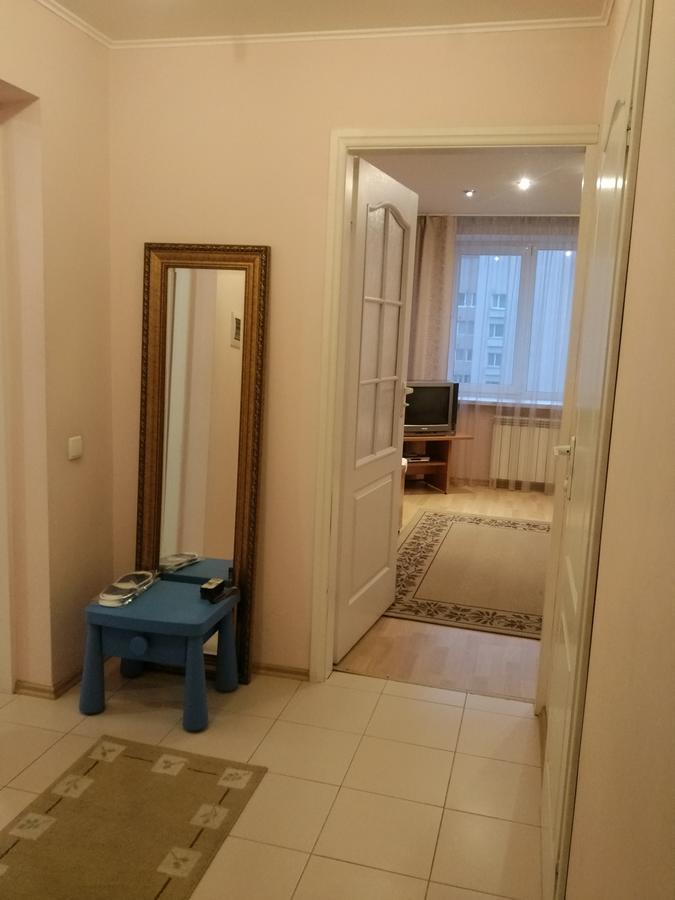 Hotel Service Predslava On Antonovicha Street 基輔 外观 照片